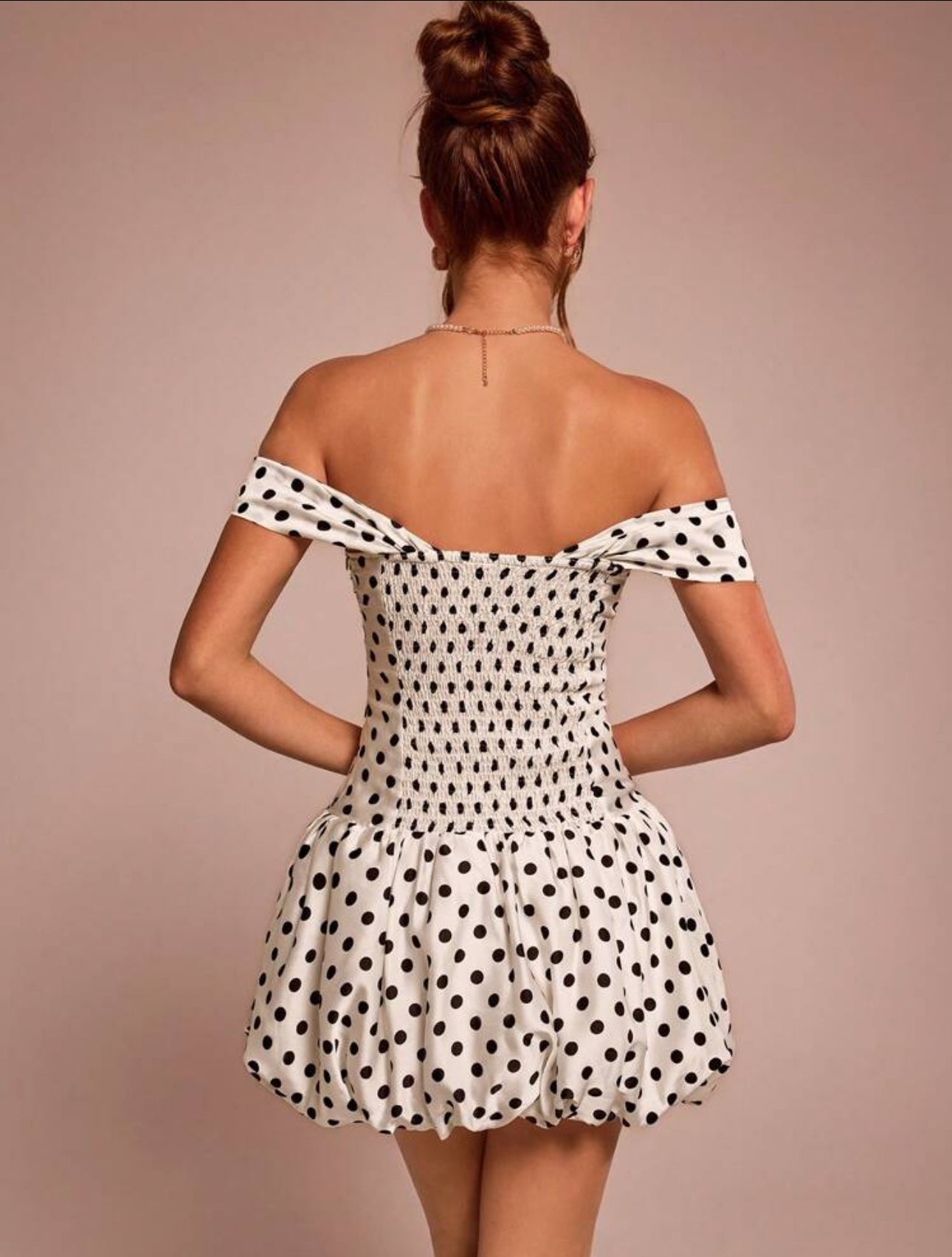 Robe petit pois