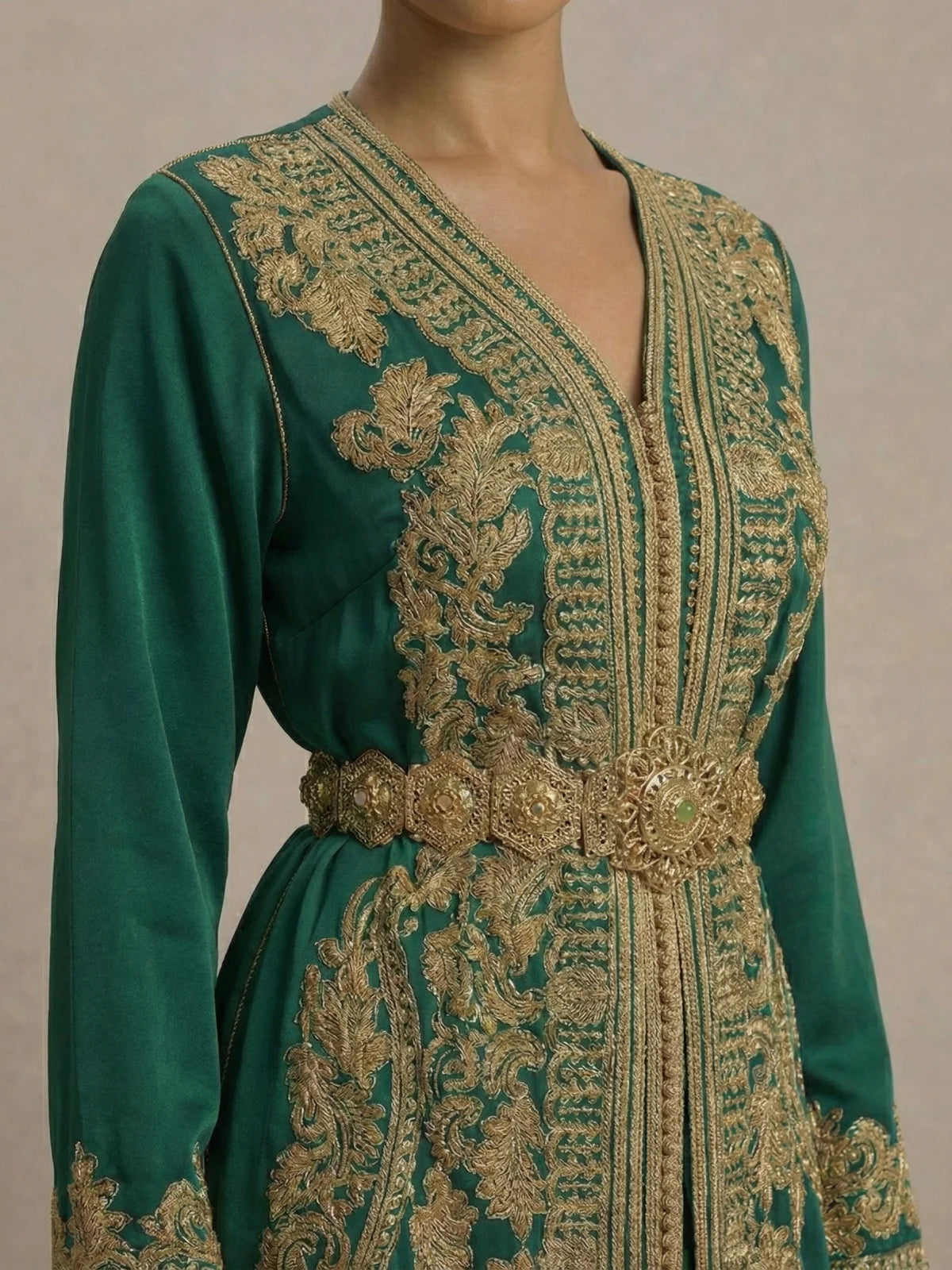 Caftan Émeraude Impérial – Noblesse & Orfèvrerie