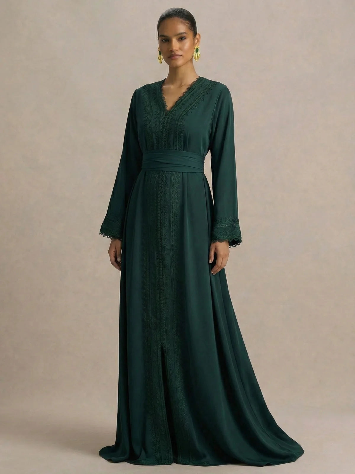 Caftan vert émeraude – Élégance raffinée